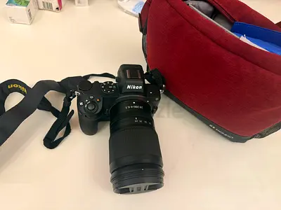 Nikon Z5 DSLR with 18-200mm Lens and Carry Bag - Good Working Condition