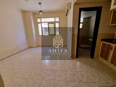 Specious Side Kitchen Studio for Families Near Safari Mall