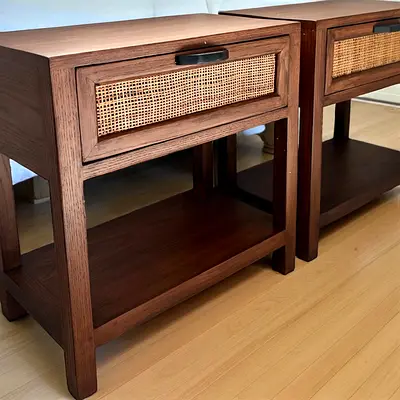 Set of two nightstands
