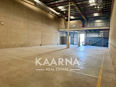 Jebel Ali Freezone Warehouse to let | High ceilings| Mezzanine