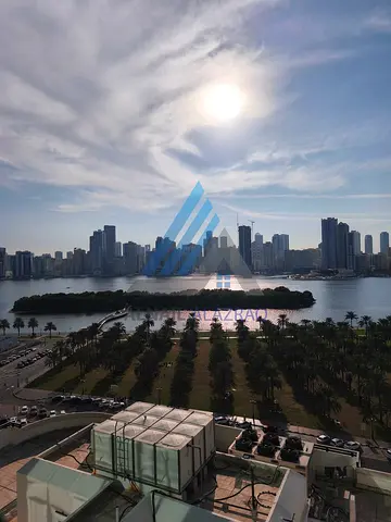 Luxury office direct to corniche