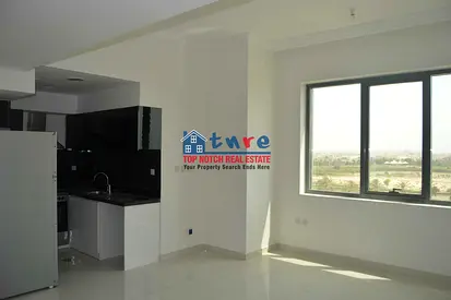 Modern 1 BR with Balcony | Vacant | Ready to Move | Prime Location