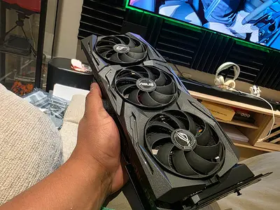 2080ti asus rog strix