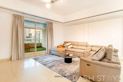 Luxury 2BR near Metro in Dubai Marina