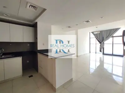Bright Layout | Pet Friendly | Near to Mall | Ready