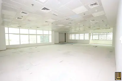 Fitted Office | Open Layout | Panoramic Windows I Chiller Free