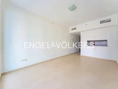 VACANT I PANORAMIC AND LAKE VIEW I UNFURNISHED