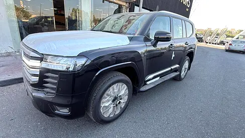 Toyota Land Cruiser 4.0 GXR 2026 WITH RADAR
