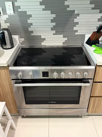 Stainless Steel Bosch 90x60cm Electric Range with Ceramic Glass Hob - Good Condition