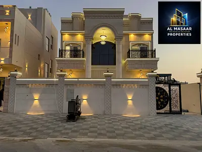 6-bedroom villa with a swimming pool. The price includes registration fees. The villa features full central air conditioning. Freehold ownership available for all nationalities.