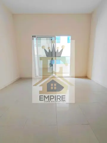 SPACIOUS BRIGHT APPARTMENT// SPACIOUS HALL& BALCONY// FAMILY BULIDING//FREE GYM & POOL//EASY CLOSE EXIT TO DUBAI