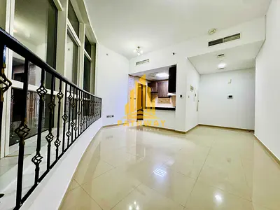 High Floor | Pool and full city view| Ready to Move now