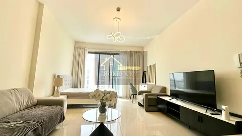 Attention contact Brand new studio / Monthly rent base/ 4 cheques contact now urgent hot deal