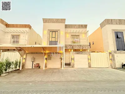 Ready-to-move-in villa, turnkey delivery, price including water, electricity and air conditioning - freehold - and super duplex finishes.