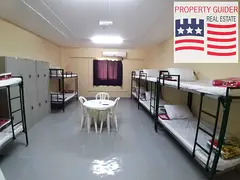 10 ROOMS SEPERATE AND KITCHEN AND TOILET