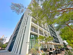 Ready -Luxury 2-Bedroom -pay20% and move in -Free Hold