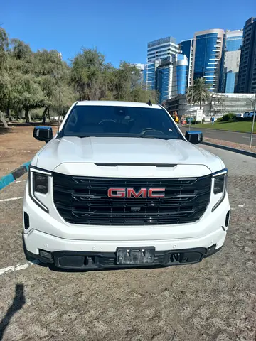 Sierra Elevation 2024, 4X4 GCC