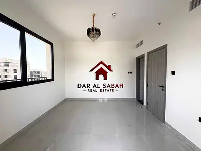 6 cheque payment/deposit cheque/with balcony/brand new building/ready to move!