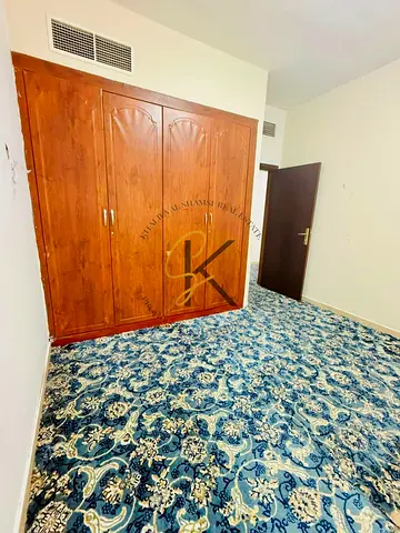 1 BHK APARTMENT WITH 2 WASHROOM AND BALCONY AVAILABLE// FULL FAMILY BUILDING// MUWAILEH// QUICK DEA