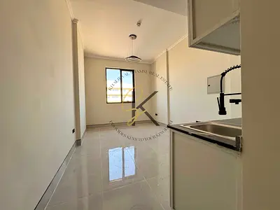 2 Months free Big Studio full of family for contact Babar