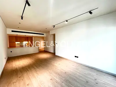 Fully Upgraded l Vacant l Unfurnished