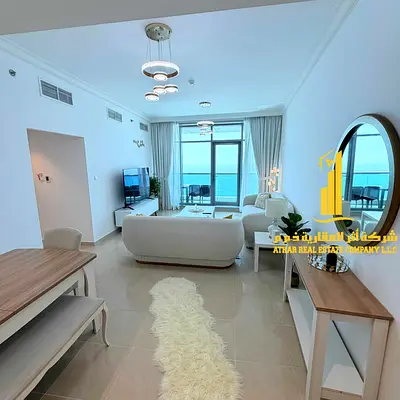 باطلالة بحرية ✨ شقة غرفتين وصالة مفروشة بالكامل للإيجار الشهري في أبراج الكورنيش ريزيدنس عجمان ✅ الإيجار : شامل جميع  الفواتير مع  جيم، مسبح وباركنج