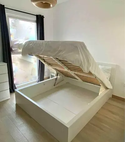 ‎Ikea king size hydraulic bed with Ikea mattress  ‎is available in excellent condition,