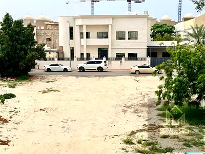 Limited time Offer 3BR Villa Specious near Corniche Beach Ready