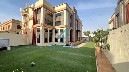 Brand new luxurious 5 bhk