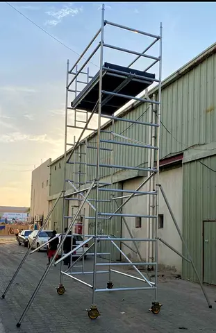 Aluminum Scaffolding Mobile tower for sale.