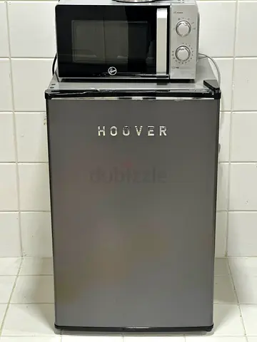 Hoover 160L Single Door Compact Frost Free Mini Refrigerator. 1 year old. Hardly used