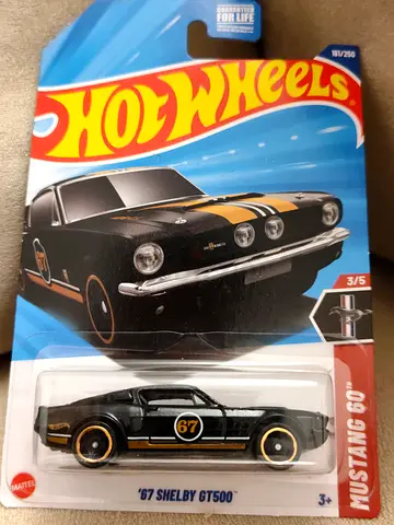 Hot Wheels 1967 Shelby GT500 die-cast car (new in package)