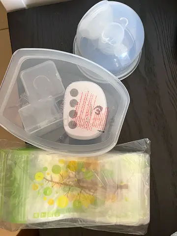 Breast pump