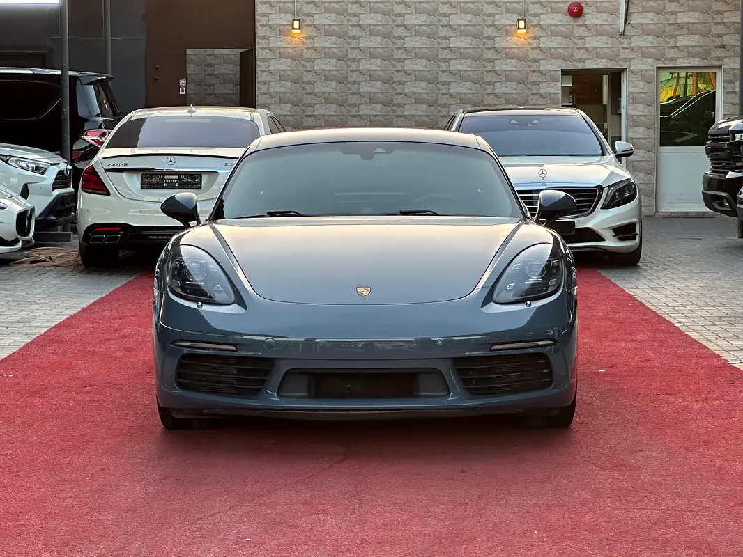 Porsche 718 2018 — photo 1 of 20