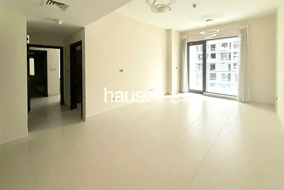 Vacant | Spacious Layout | Modern