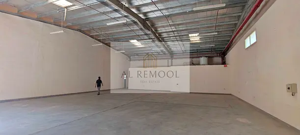 3500-SQFT WAREHOUSES AVAILABLE FOR STORAGE IN 140K IN SAJJA SHARJA