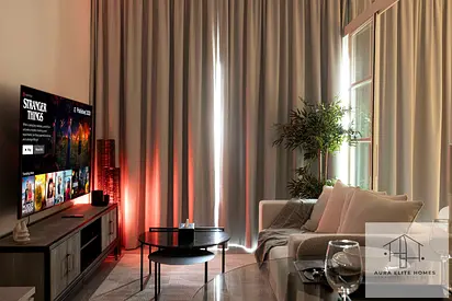 All Bills Included / Pool / Gym / Yoga Studio / Pool table / Co-working