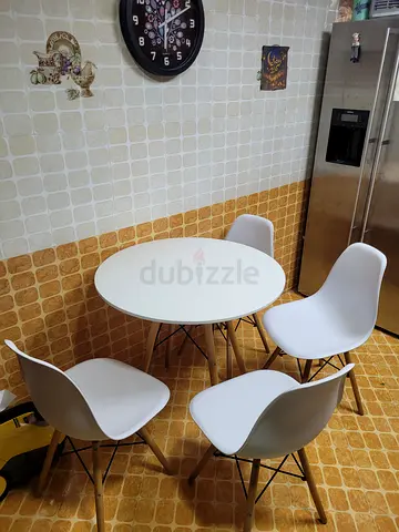 Dining Table with 4PCS Chairs, Wooden Legs Modern Table Chair Set