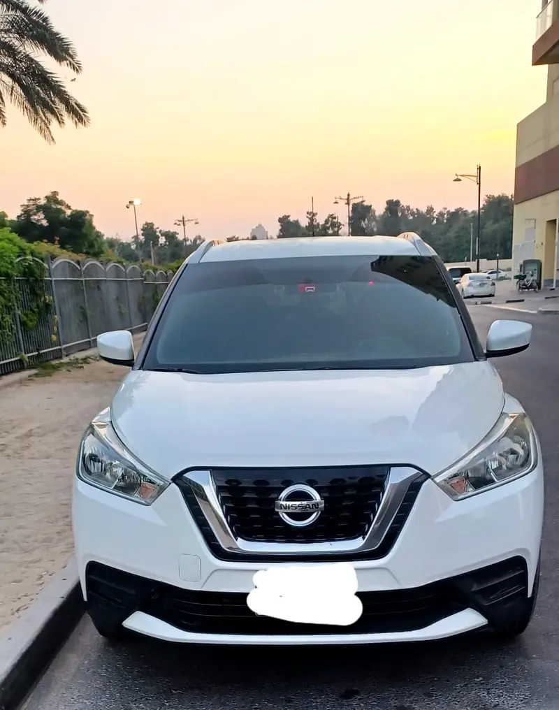 Nissan Kicks 2019 — photo 1 of 6