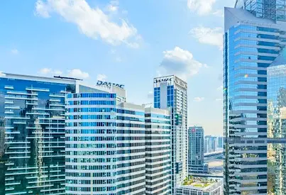 Spacious 1 Bed | High Floor | Stunning Views