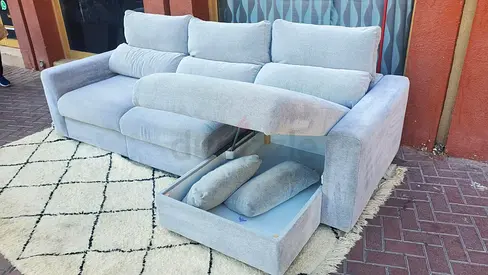 Premium Quality Perfect Condition ikea Eskilstuna L shape sofa under storage