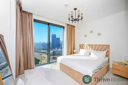 SUMMER DEAL! Modern 2-Bedroom | Beautiful Skyline & Community Views