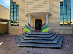 Independent 5 Bed +Maid Villa In Umm Suqeim 1