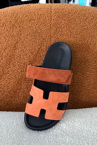 Hermès orange suede chypre