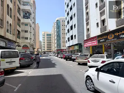 بناية مميزه للبيع بعائد سنوي 10% في الشويهين / الشارقة