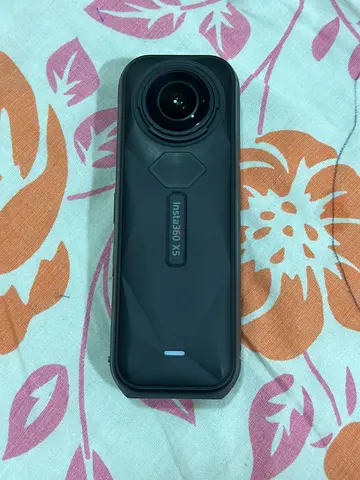 Insta360 X5 + 1M invisible extender + lens cover