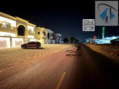 فيلا ديلوكس  بجوار المسجد مباشرة تصميم كلاسيك مع مسبح/تملك حر لجميع الجنسيات/ امكانيه التمويل البنكي/بقسط شهري ميسر