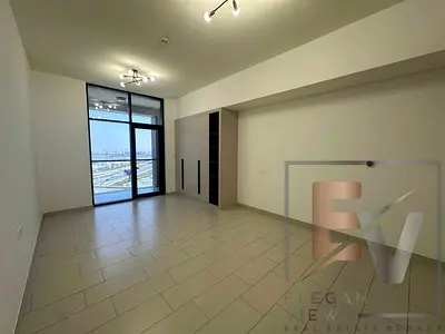 Modern Studio | Al Jaddaf | 1 Month Grace Period