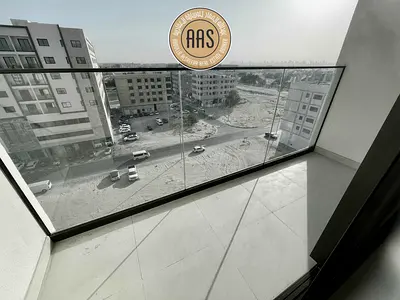 Like A New Spacious 2Bhk Apartment With Close Kitchen Balcony Parking 76K