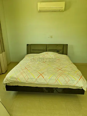 Kingsize bed